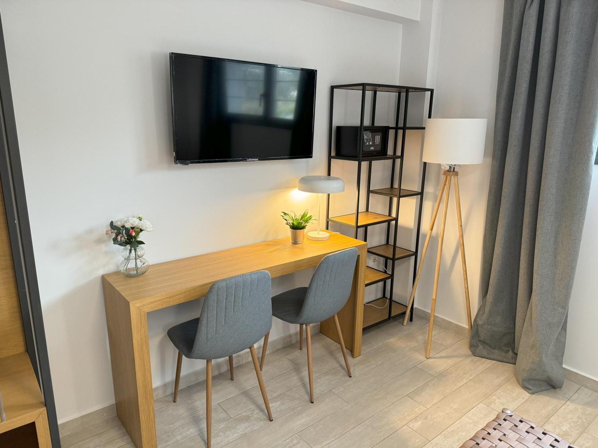 Acra Melia Lägenhet PalaiónTsiflíkion Exteriör bild