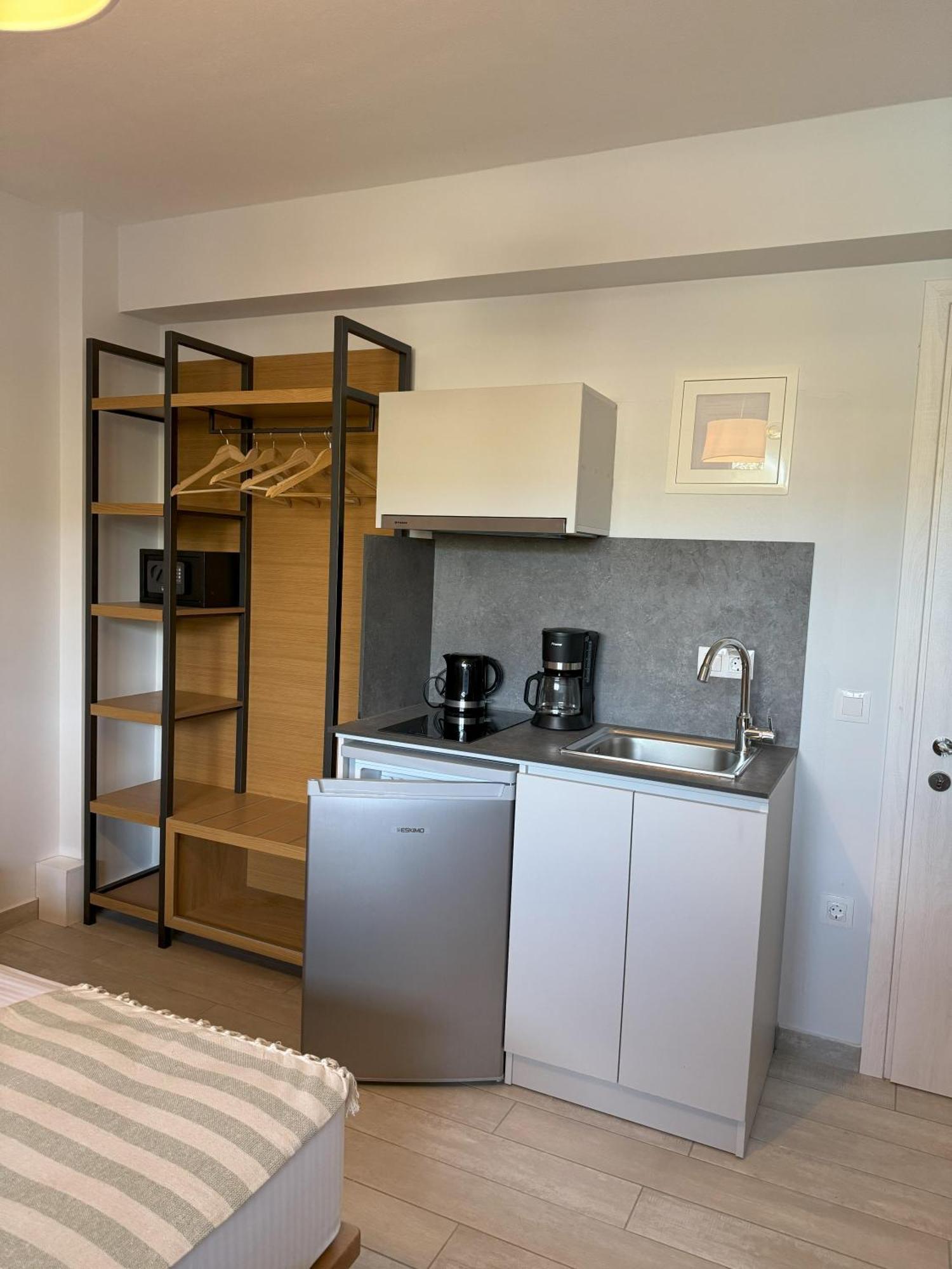 Acra Melia Lägenhet PalaiónTsiflíkion Exteriör bild