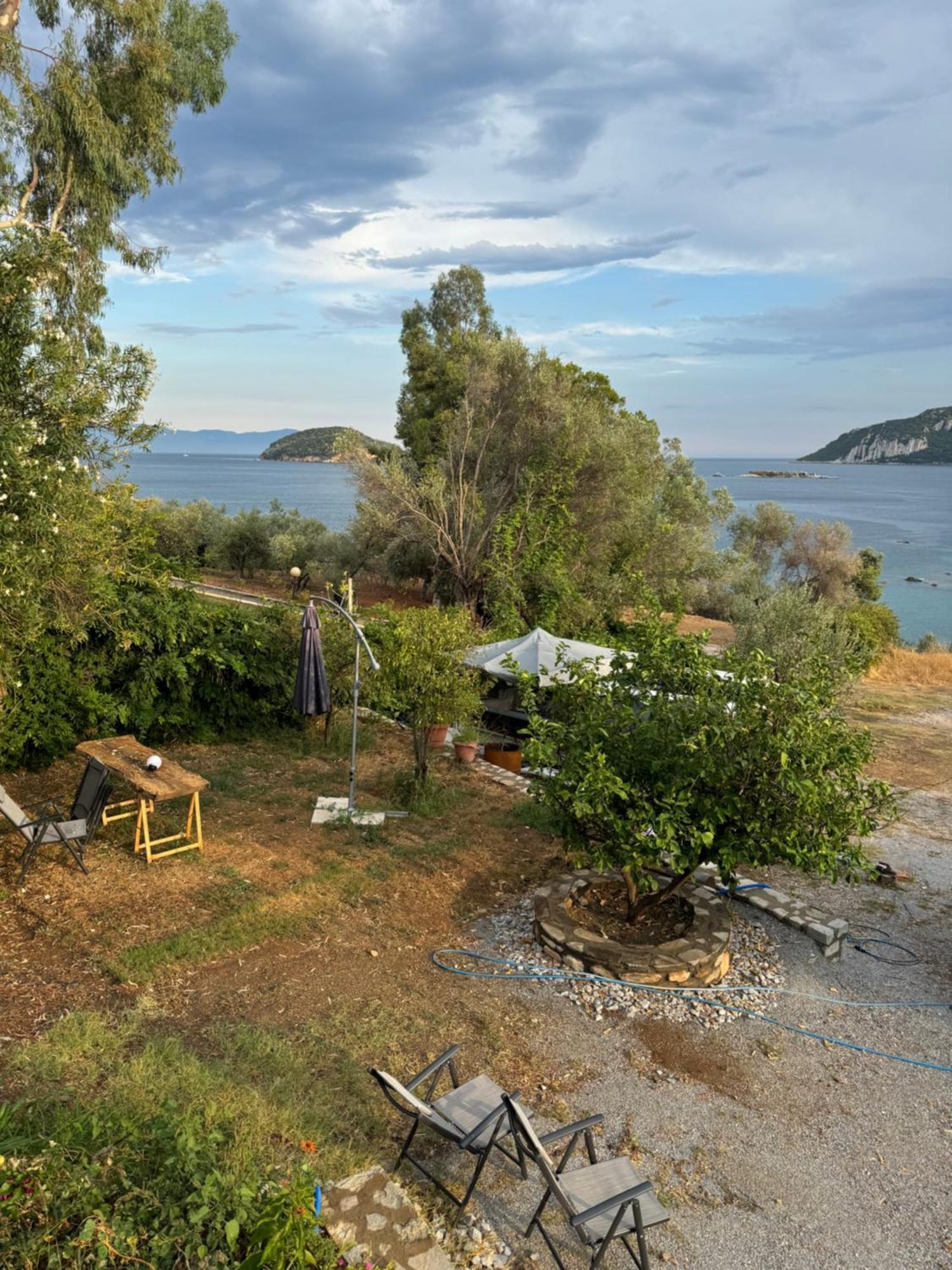 Acra Melia Lägenhet PalaiónTsiflíkion Exteriör bild